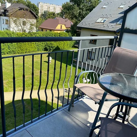 Cozy With Garage Przytulny Z Garazem