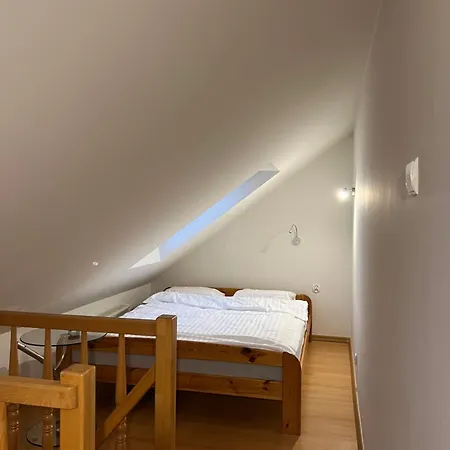 Cozy With Garage Przytulny Z Garazem Krakov